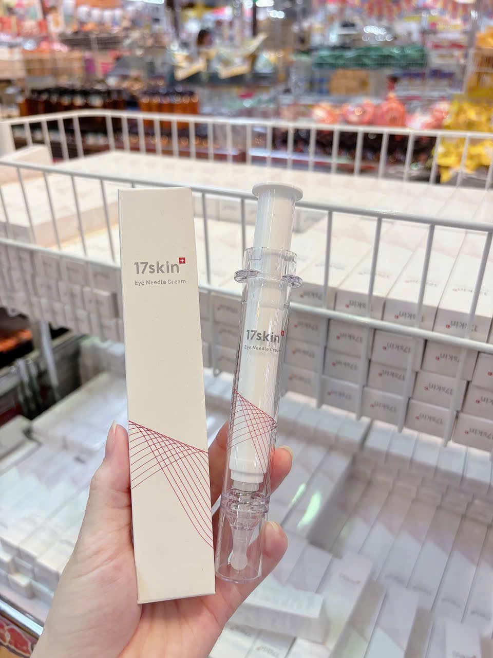 Kem Dưỡng Mắt 𝟏𝟕𝐒𝐊𝐈𝐍 𝐄𝐘𝐄 𝐍𝐄𝐄𝐃𝐋𝐄 𝐂𝐑𝐄𝐀𝐌 10g