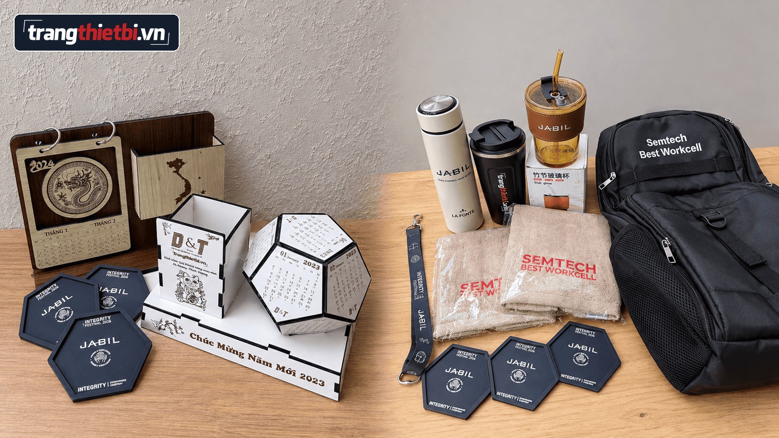 tổng hợp quà tặng doanh nghiệp gồm lịch gỗ, bình giữ nhiệt, balo và lót ly in logo Jabil, Semtech thiết kế theo yêu cầu