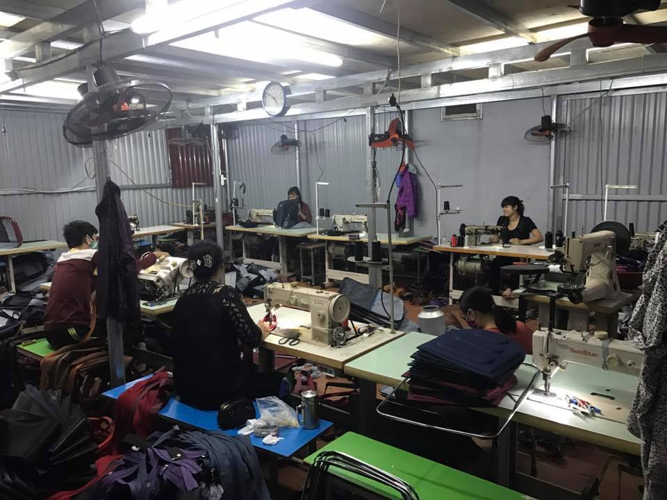 Mẫu balo quà tặng laptop cao cấp cho doanh nghiệp tại khu vực miền Trung