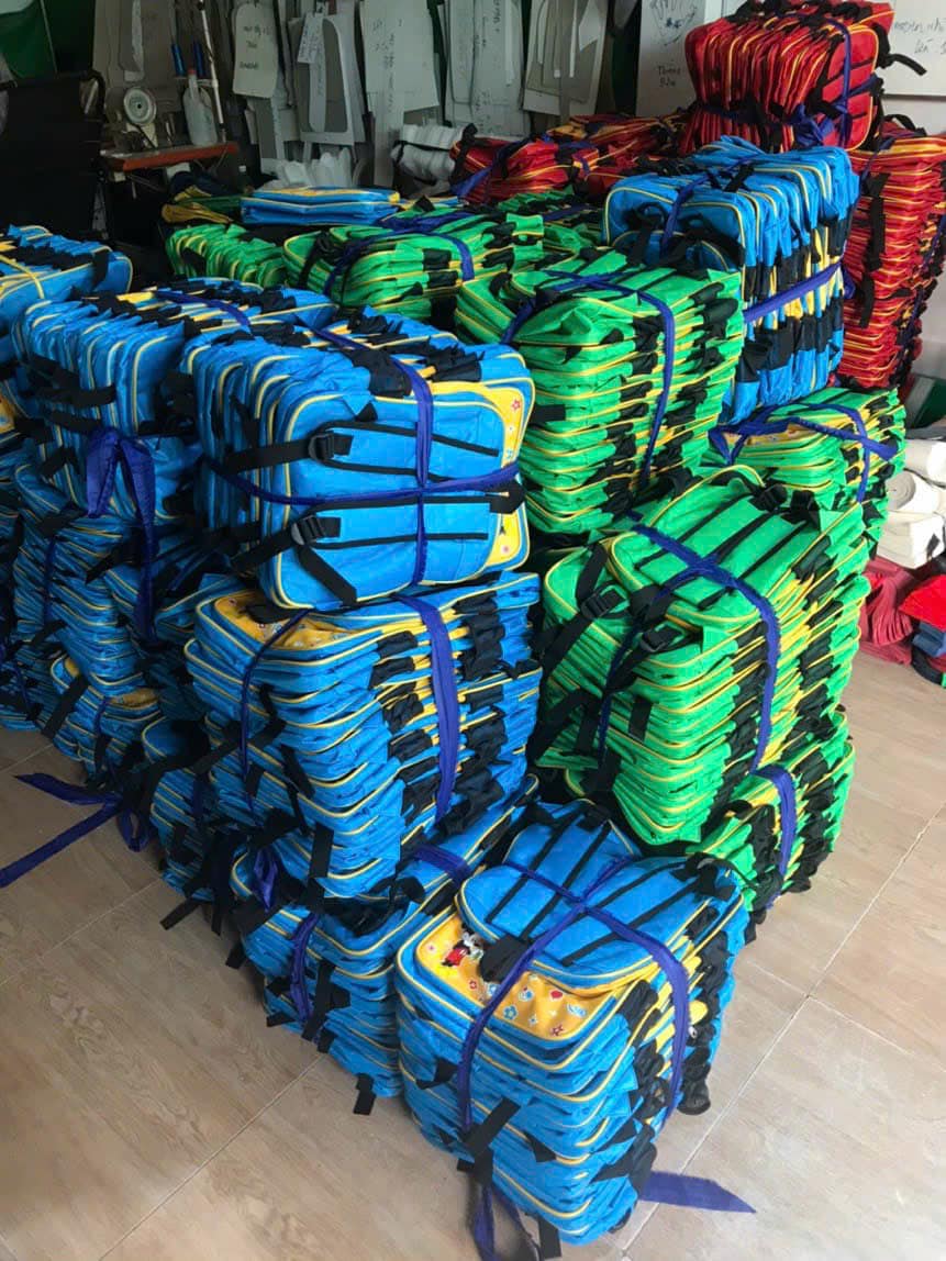 Sản xuất balo quà tặng doanh nghiệp in logo sắc nét giao về các khu công nghiệp tại Thái Bình