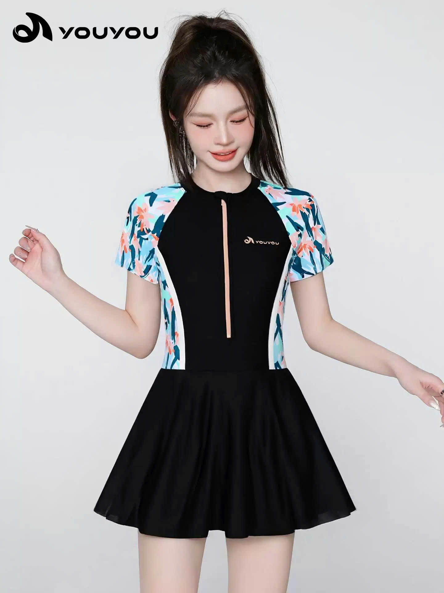 Đồ bơi nữ tay ngắn chân váy phối quần rời bên trong che bụng tạo dáng eo thon