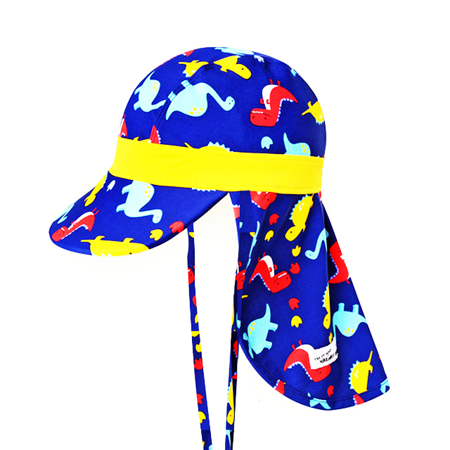 Nón bơi chống nắng cho bé đi biển