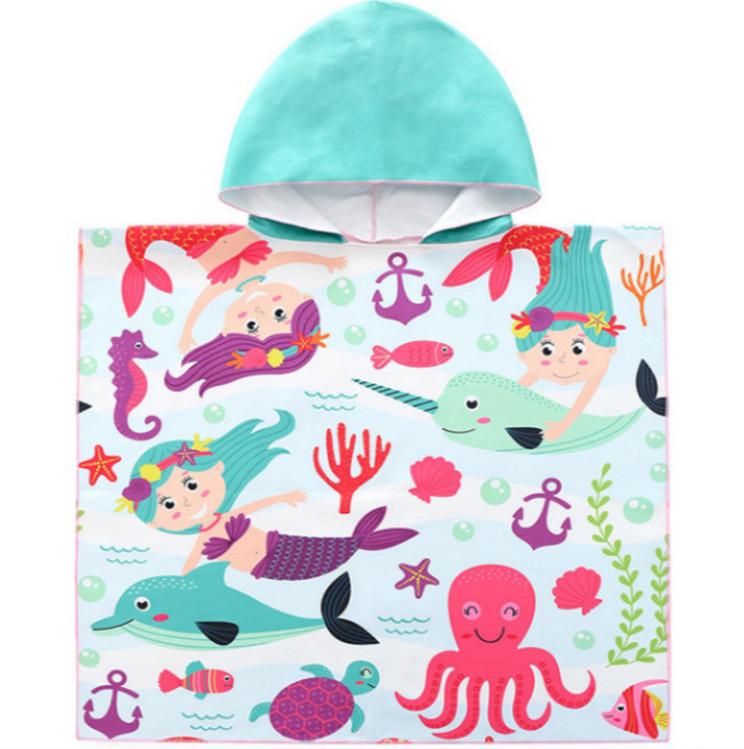 Khăn choàng tắm đi biển chống lạnh cho bé khi lên bờ kích thước 60*120cm