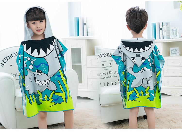 Khăn choàng tắm đi biển chống lạnh cho bé khi lên bờ kích thước 60*120cm