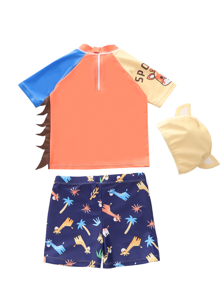 Đồ bơi bé trai tay ngắn quần ngắn họa tiết hươu cao cổ tặng kèm nón bơi đáng yêu size từ 6-24kg