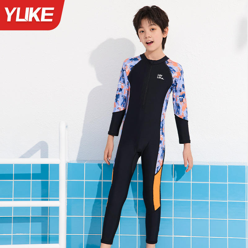 Đồ bơi bé trai liền thân tay dài quần dài hiệu Yuke chống nắng - phối sắc màu cho bé từ 15- 38kg