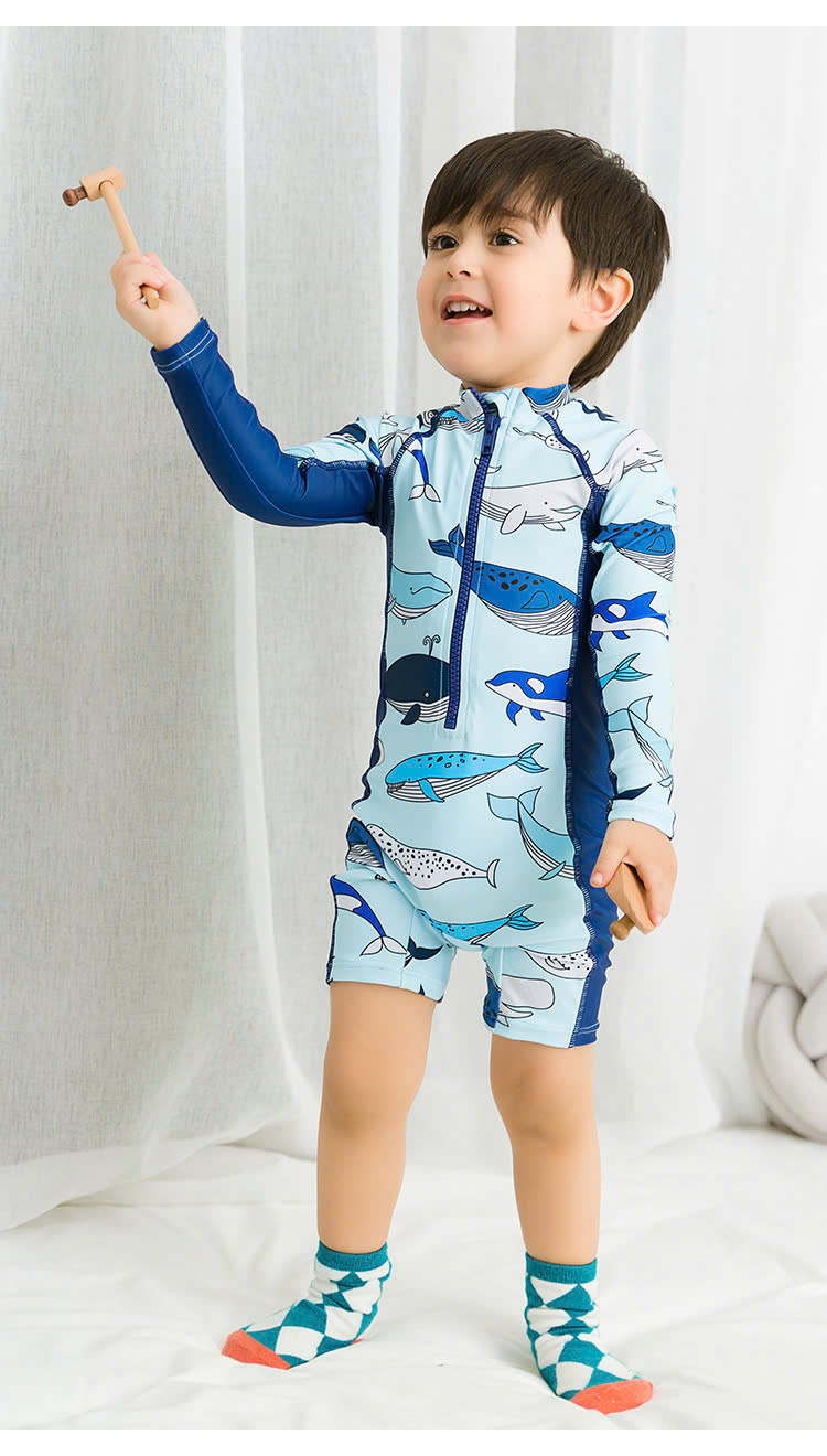 Đồ bơi bé trai tay dài chống nắng chống UV kèm nón che gáy đáng yêu