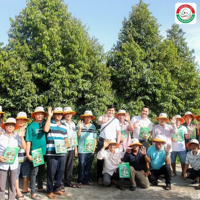 CHĂM CÂY TƯƠI TỐT –  LÀM BÔNG VỤ NGHỊCH CHUẨN 3 TỐT! CHĂM CÂY TƯƠI TỐT –  LÀM BÔNG VỤ NGHỊCH CHUẨN 3 TỐT!