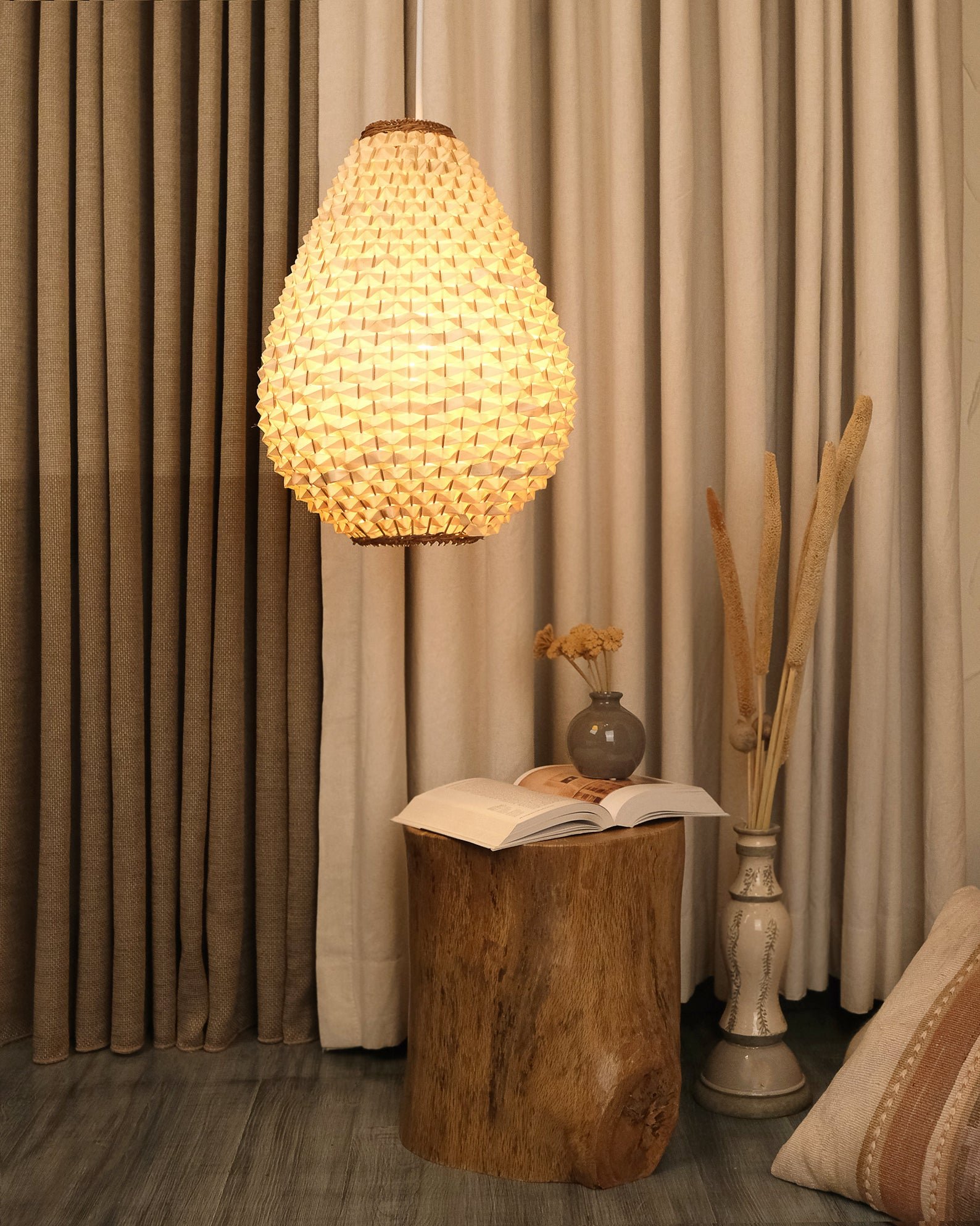 Trendy Bamboo Wicker Hanging Lampshade Bamboo Handicraft Lamp
