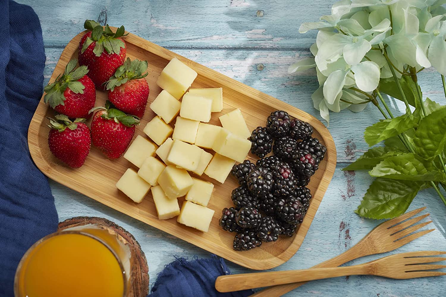 modern table decoration food fruit ice tray 35x35cm wood bamboo servuing tray wholesale