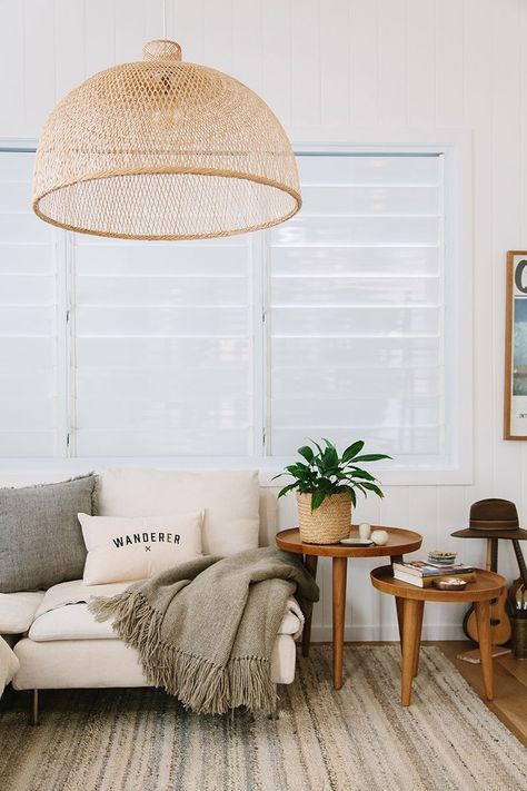 Modern handmade Wicker  Bamboo Pendant Lamp made in Vietnam