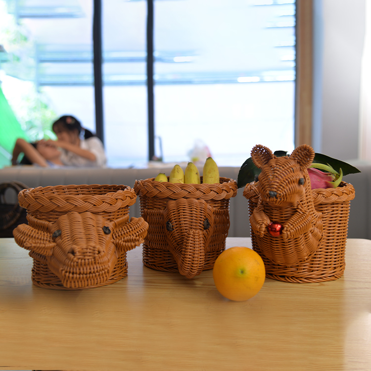 Animal Basket 28