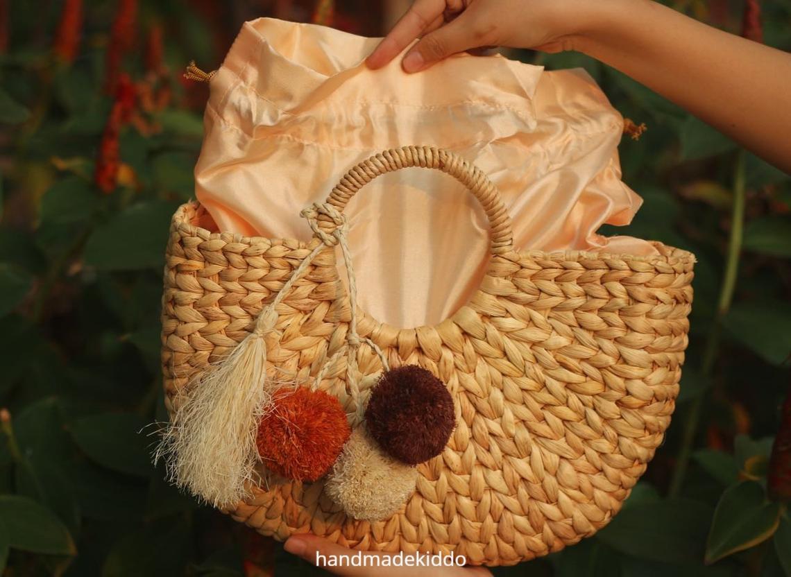 Excellent quality water hyacinth handbag