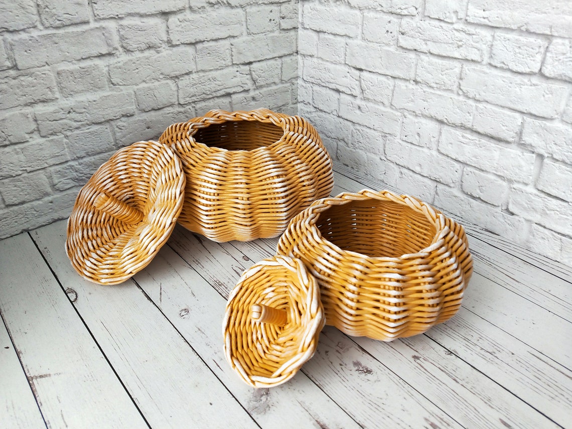 Rattan basket for onions potatoe and garlic 22