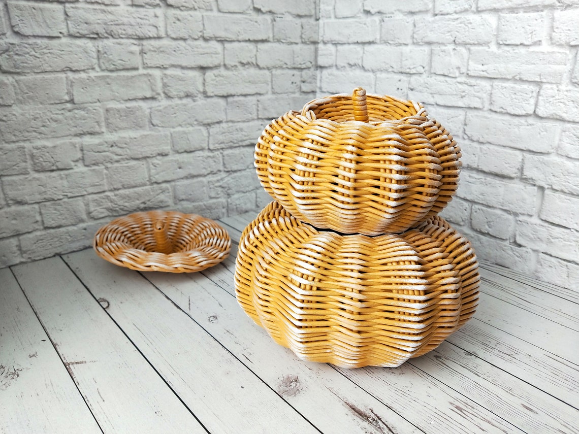 Rattan basket for onions potatoe and garlic 22