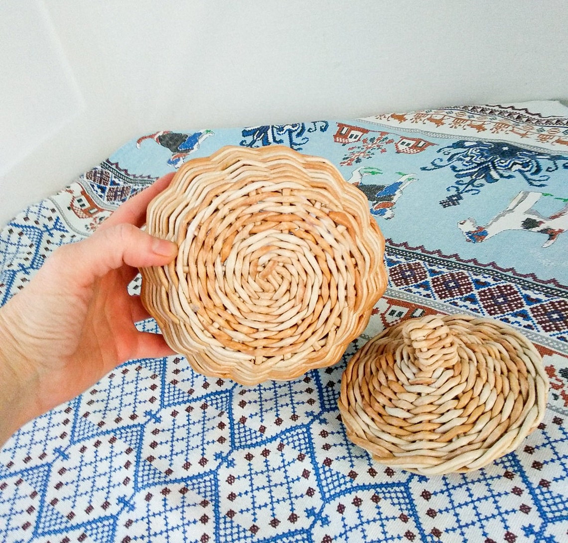 Rattan basket for onions potatoe and garlic 18