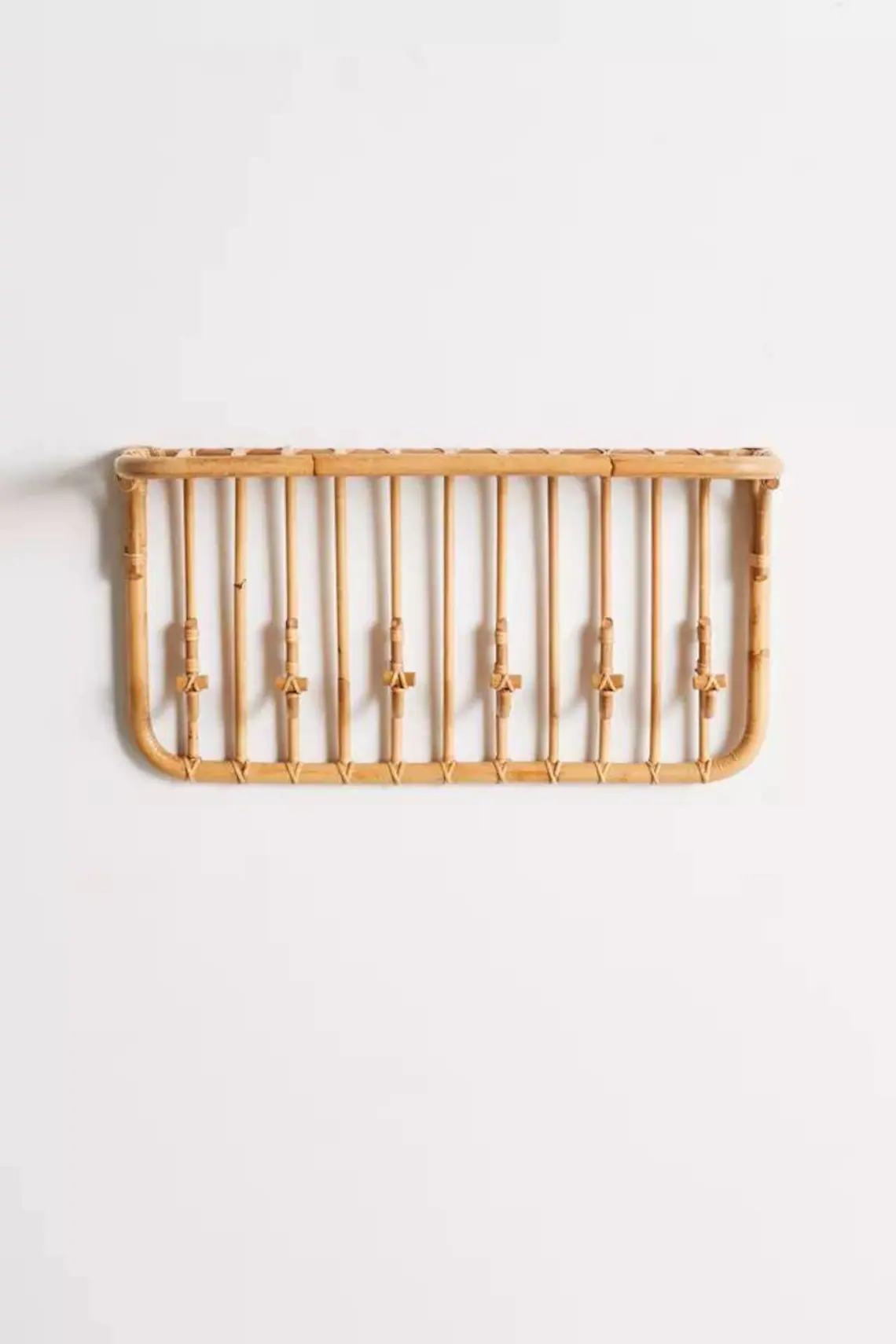 Rattan Hanger 01