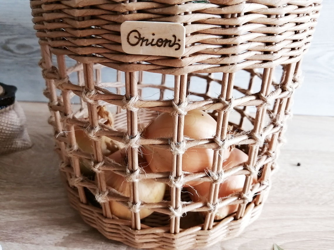 Rattan basket for onions potatoe and garlic 11