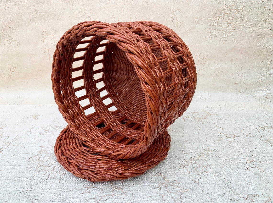 Rattan basket for onions potatoe and garlic 12