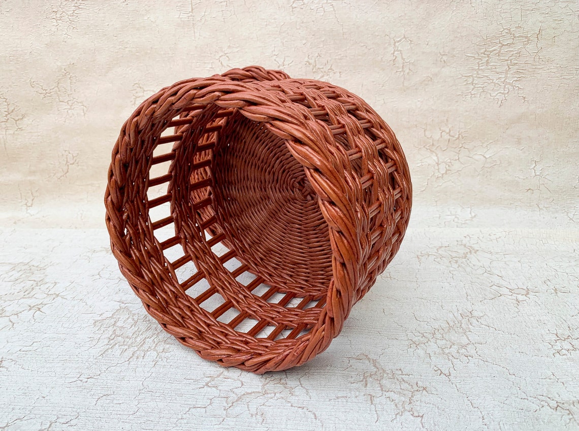 Rattan basket for onions potatoe and garlic 12