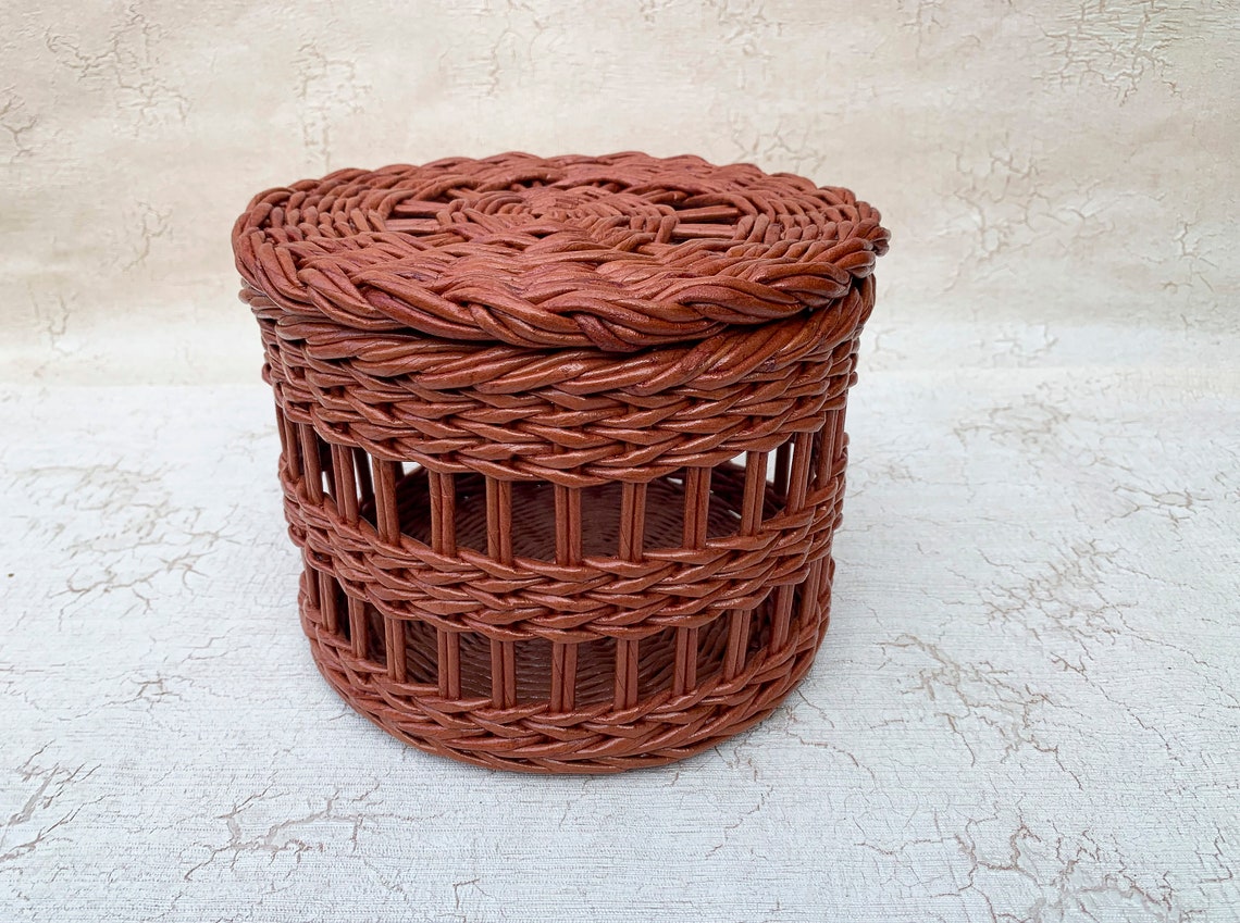 Rattan basket for onions potatoe and garlic 12