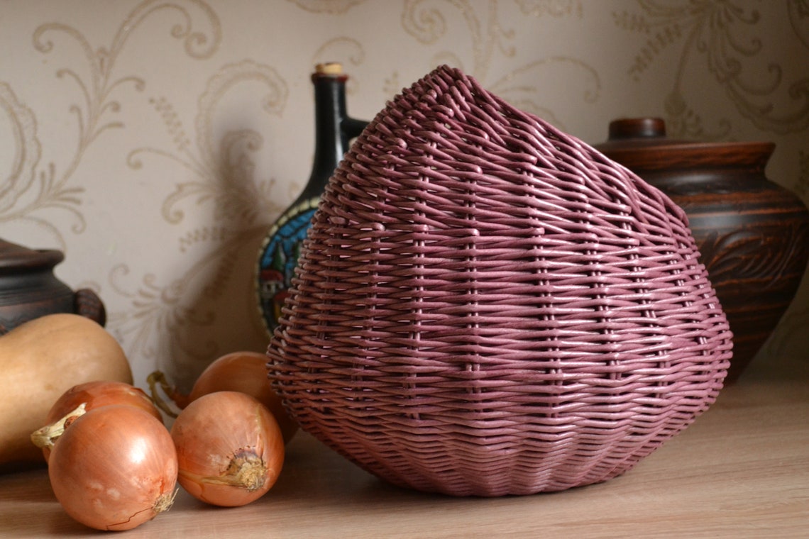Rattan basket for onions potatoe and garlic 06