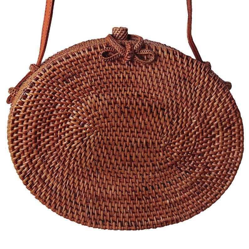 New collection 2020 Oval Bali Beach Woven Rattan Shoulder Bags for women summer traveling bag made in Vietnam