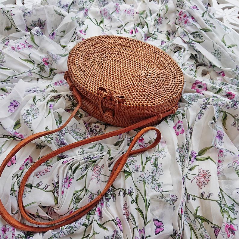 New collection 2020 Oval Bali Beach Woven Rattan Shoulder Bags for women summer traveling bag made in Vietnam