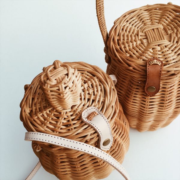 New Trending Fashion 2020 Beauty Women Rattan Handmade Straw Wicker handbags with Round Lid and Handles