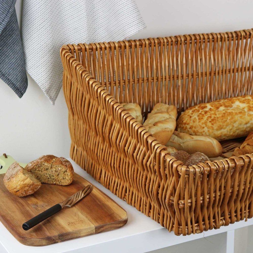 Wholesales Low Price Rattan Sloped Rectangular Hollow Out Bread Display Basket French baguette model