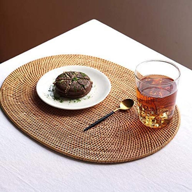 Vietnamese Oval Hand Woven Non-Slip Rattan Placemat with Heat Resistant function