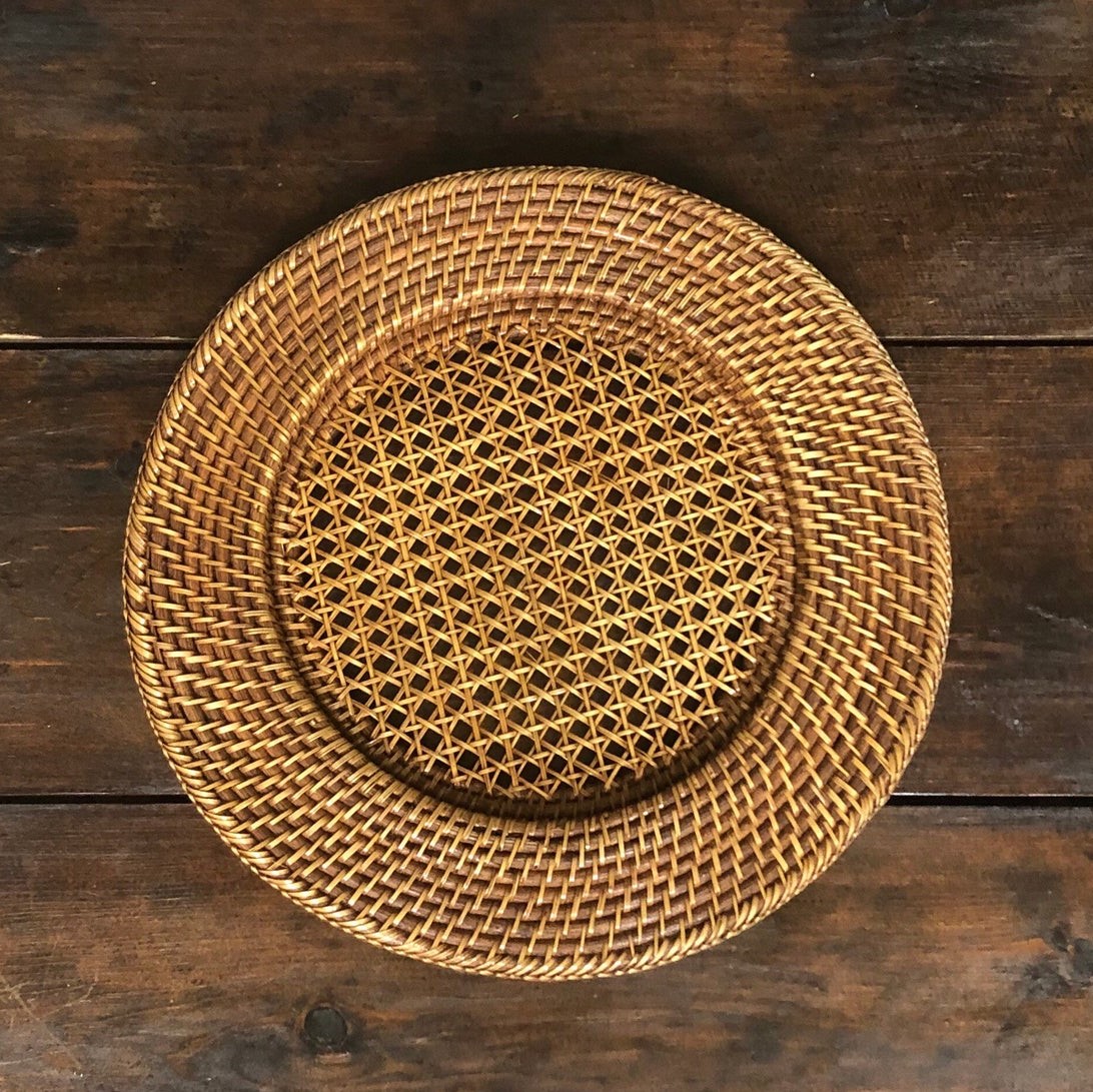 Round Woven Wicker Rattan Placemat 13 In. perfect for modern decoration