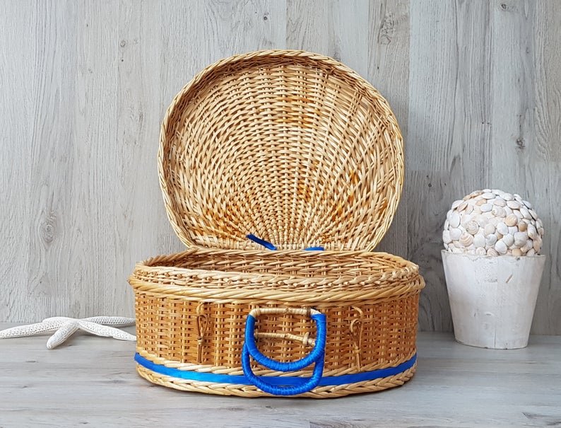 New items Rattan wicker picnic basket Decorative wicker suitcase, Woven rattan case, Hamper