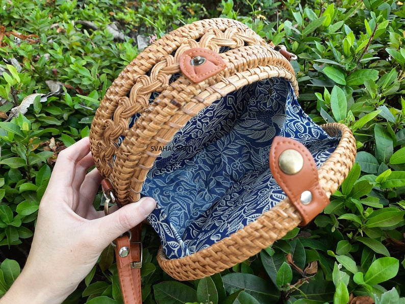 Natural Basket Handmade Straw bag Water Hyacinth Bag Woven Bag Sea Grass Bag Beach Bag Shoulder Bag or Cross Body Bag