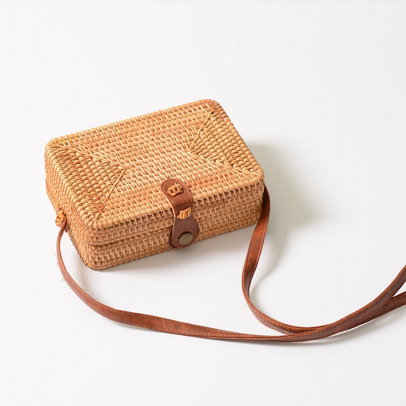 straw bag,beach bag, rattan bag,woven bag,tote bag, water hyacinth bag,seagrass,straw clutch bag,bucket handbag,basket,purse,personalized