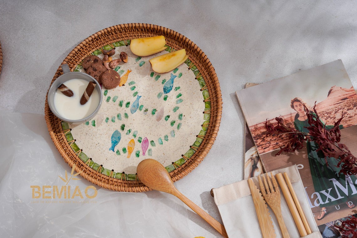 Outdoor Breakfast Water Basket Swimming Pool Rattan Serving Floating Tray for Summer Time 2021