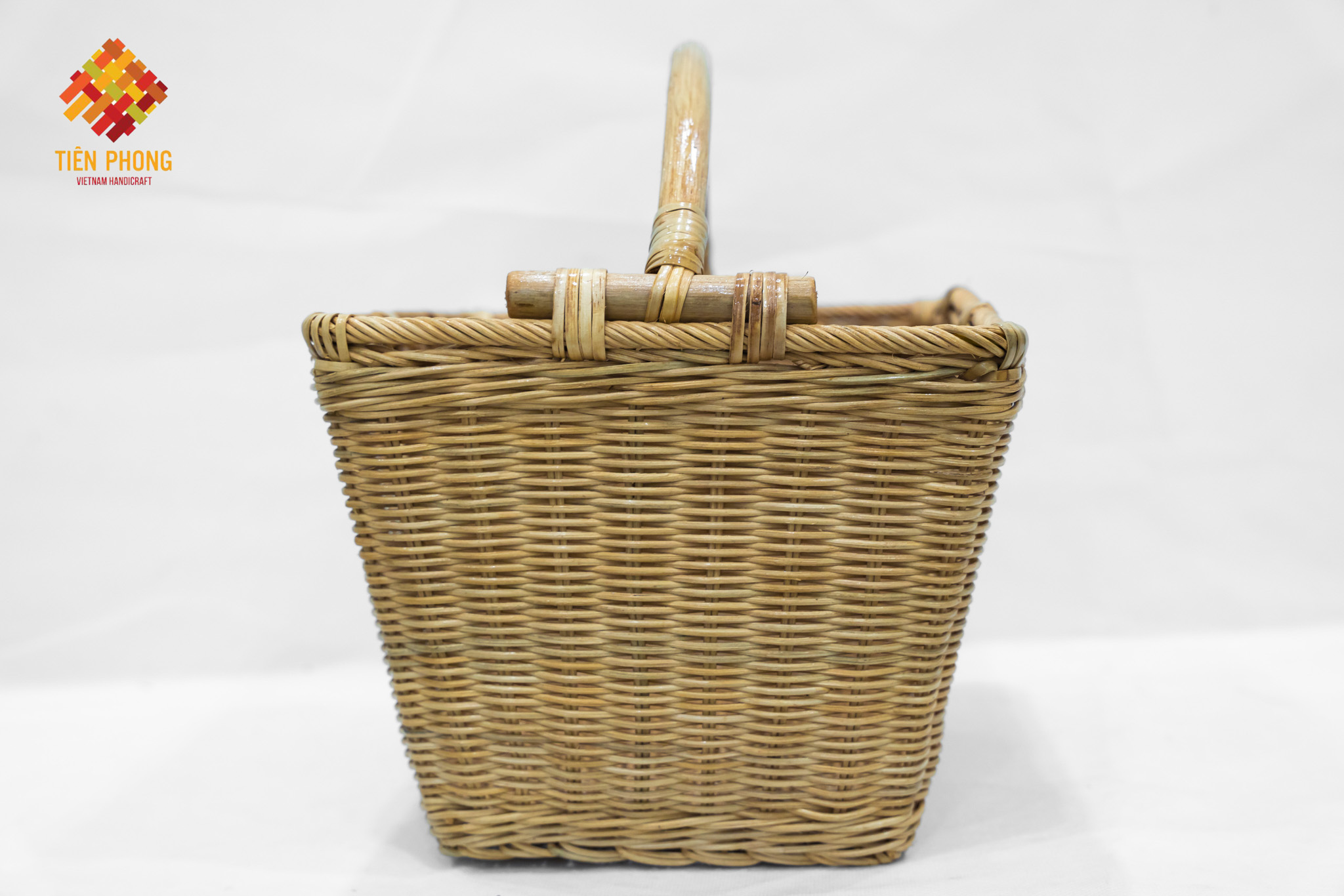 Luxury products rattan storage basket for women