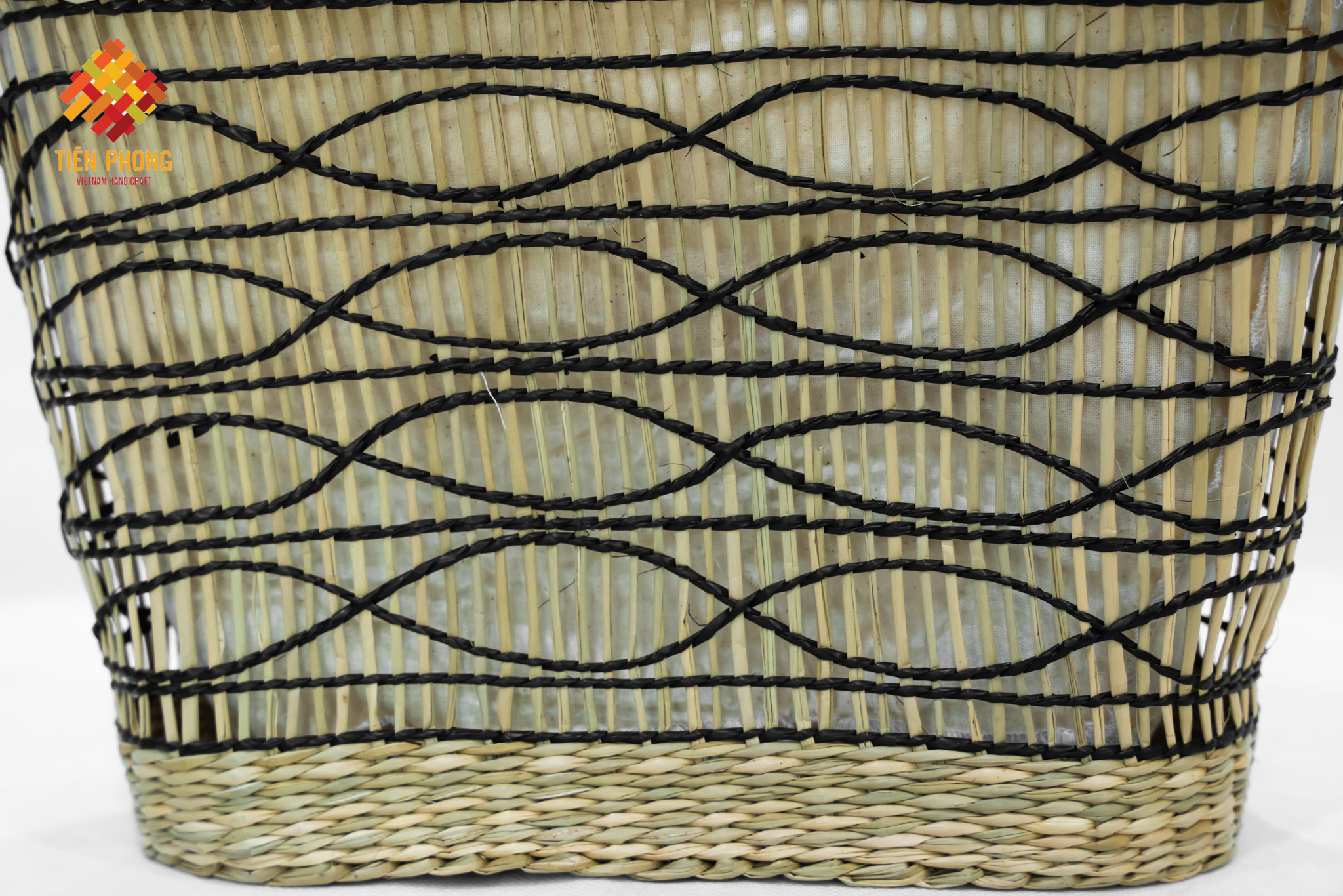 Seagrass handbag for women