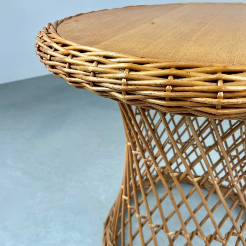 Vintage 1970s Round Rattan Table - Retro Boho Planter - TPTB003