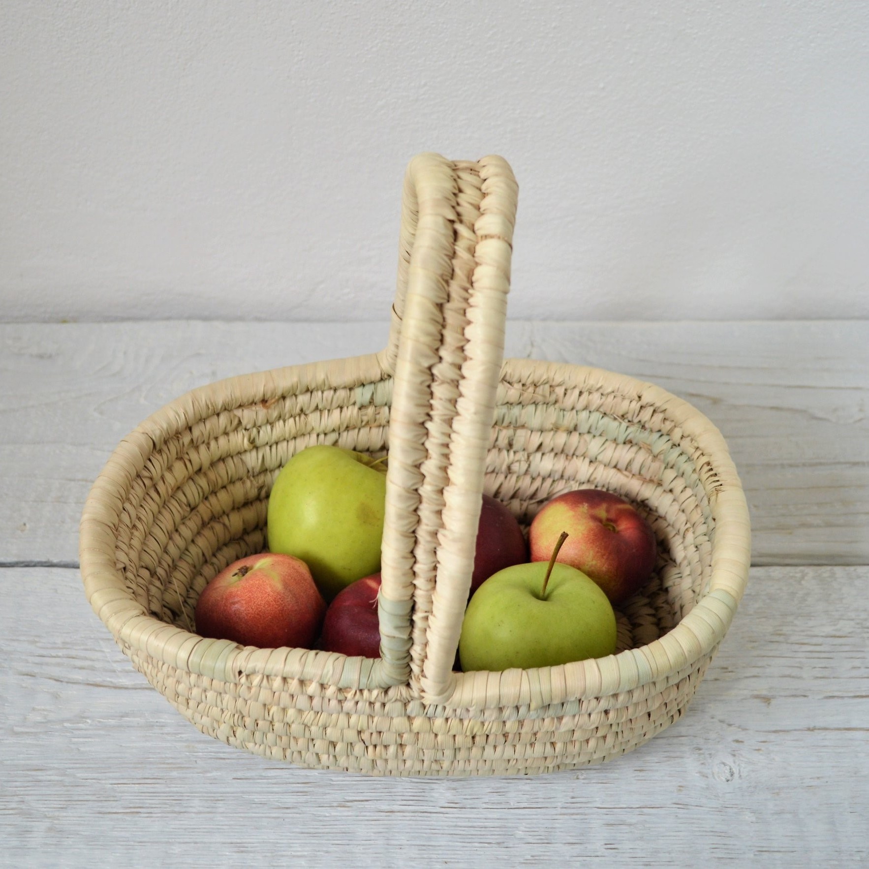 Water Hyacinth/Rattan/Seagrass Wicker liner bread baskets for food & fruit bowl made in Vietnam