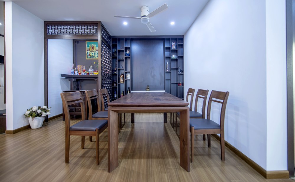 Thiết kế vách ngăn phòng thờ đẹp cho không gian sống thêm trang trọng