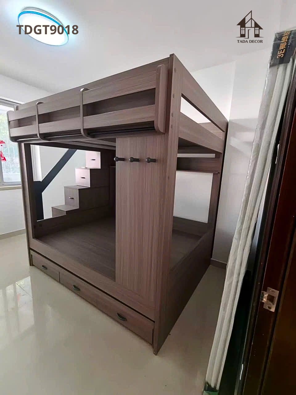 Giường tầng trẻ em bằng gỗ công nghiệp TDGT9018