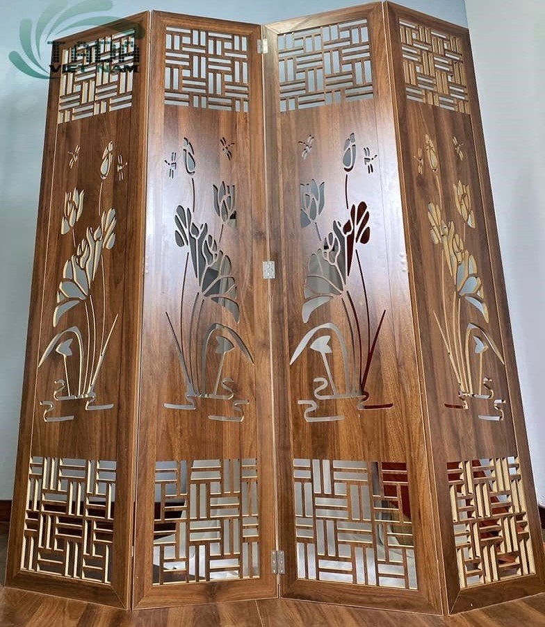 Sử dụng chất liệu và màu sắc phù hợp làm cho vách bình phong trở thành một bức tranh sống động.