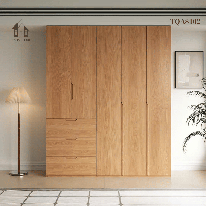 Khám Phá Mẫu Tủ Quần Áo Gỗ Công Nghiệp TQA8102 Sang Trọng, Bền Đẹp