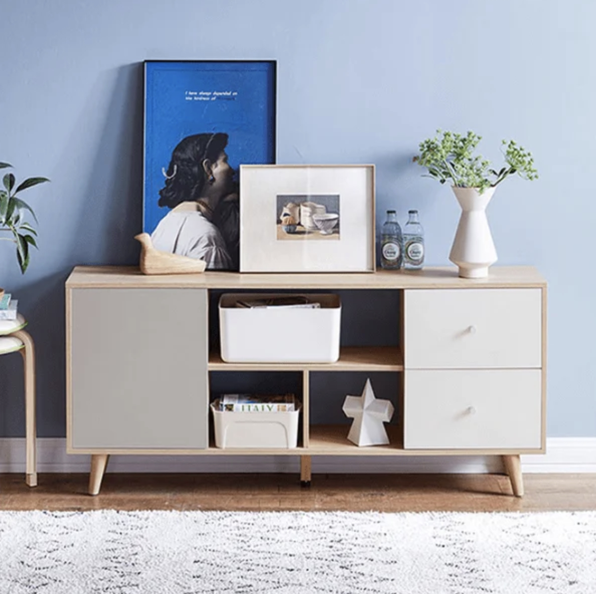 KỆ TIVI ĐỂ SÀN  HIỆN ĐẠI NHỎ GỌN TD662