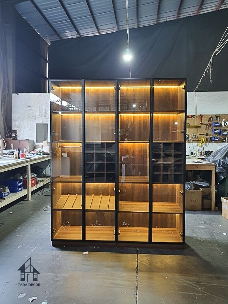 Feedback thực tế: Tủ rượu phòng khách đẹp – hoàn thiện tại TADA