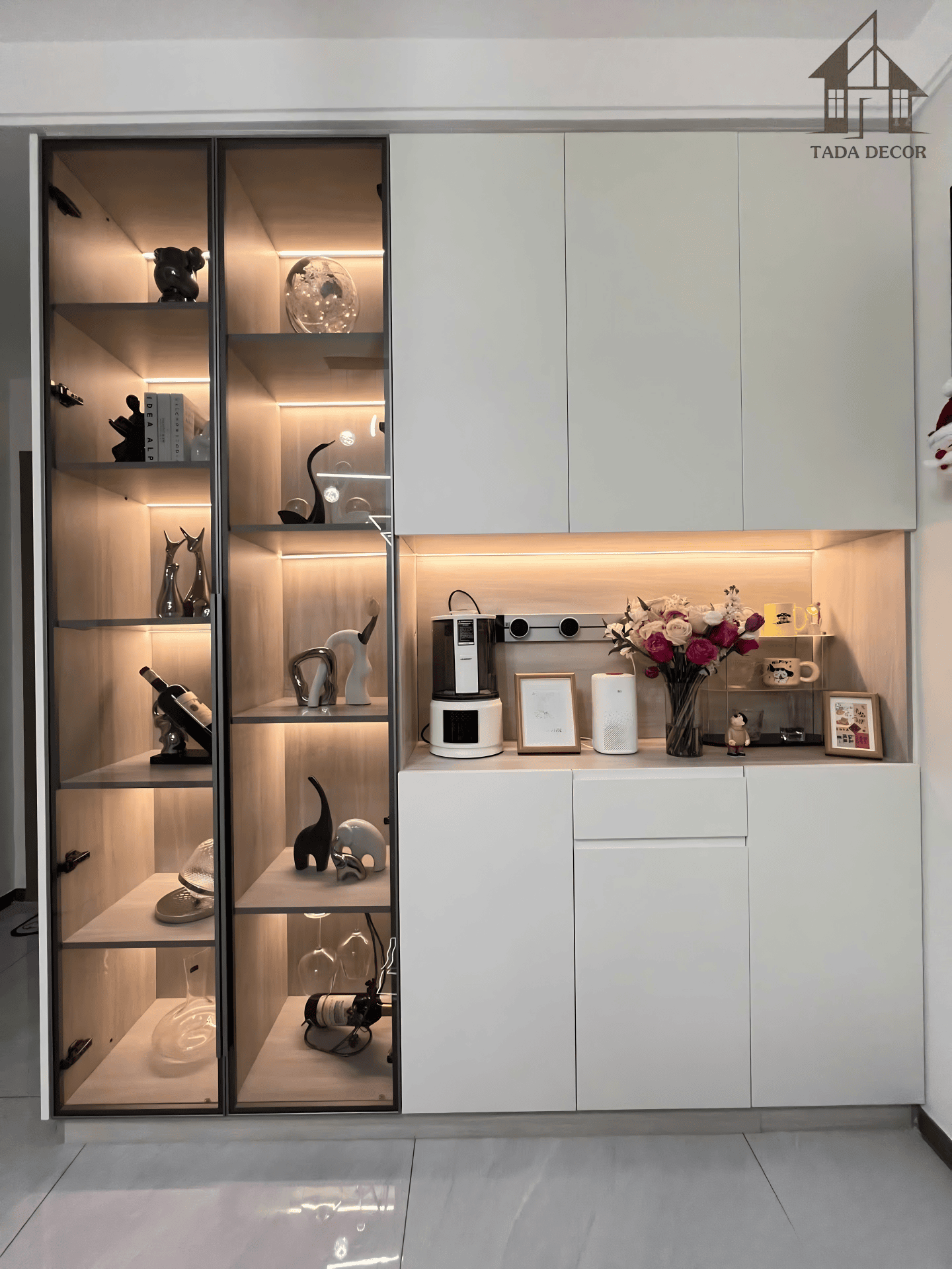 Feedback tủ đa năng TADA – Tủ trưng bày kết hợp lưu trữ hiện đại