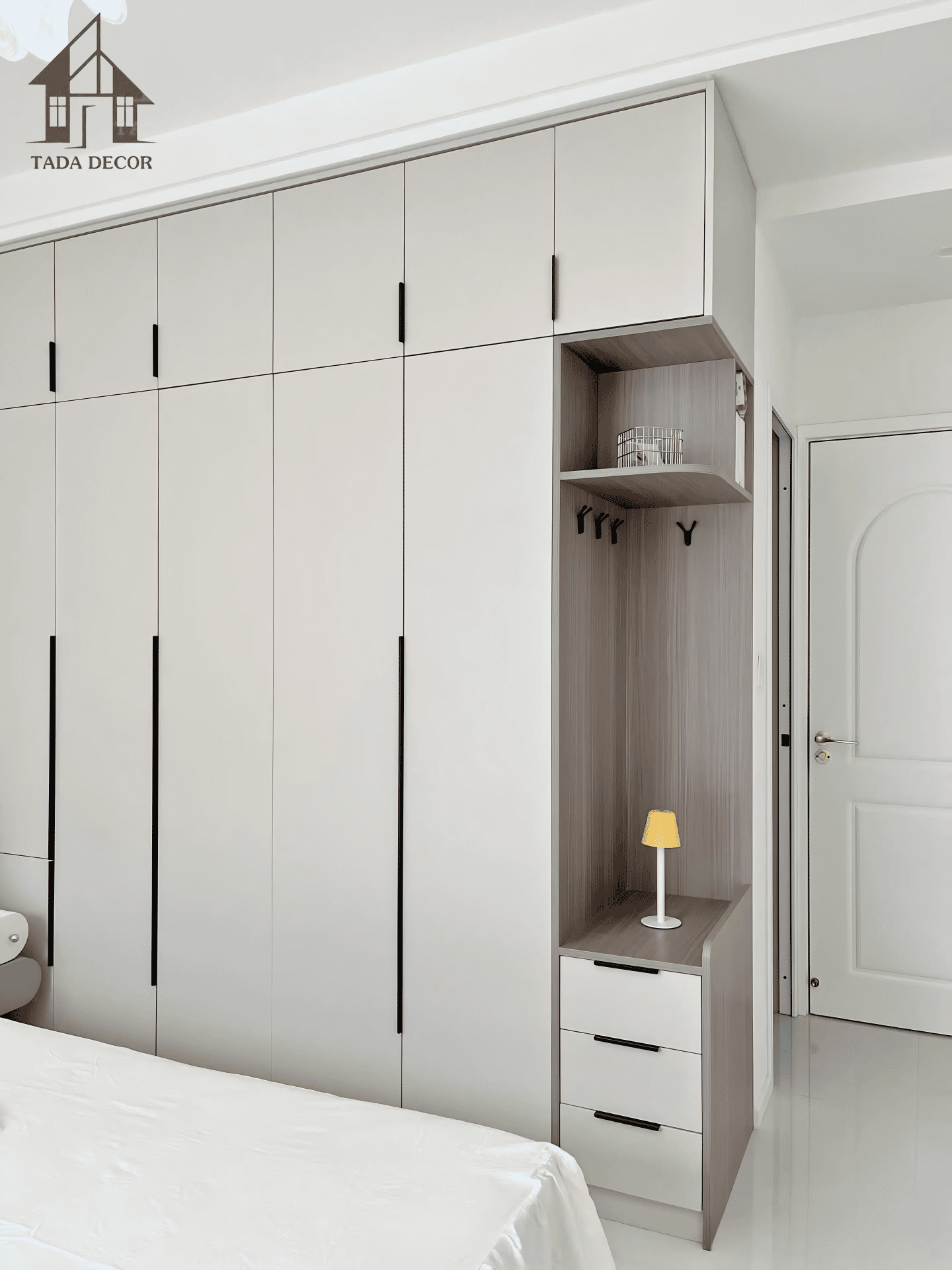 Tủ quần áo MDF lõi xanh kịch trần đẹp, hiện đại