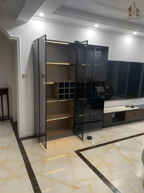 Feedback Tủ Rượu Cánh Kính Đèn LED Hiện Đại Cho Phòng Khách Sang Trọng