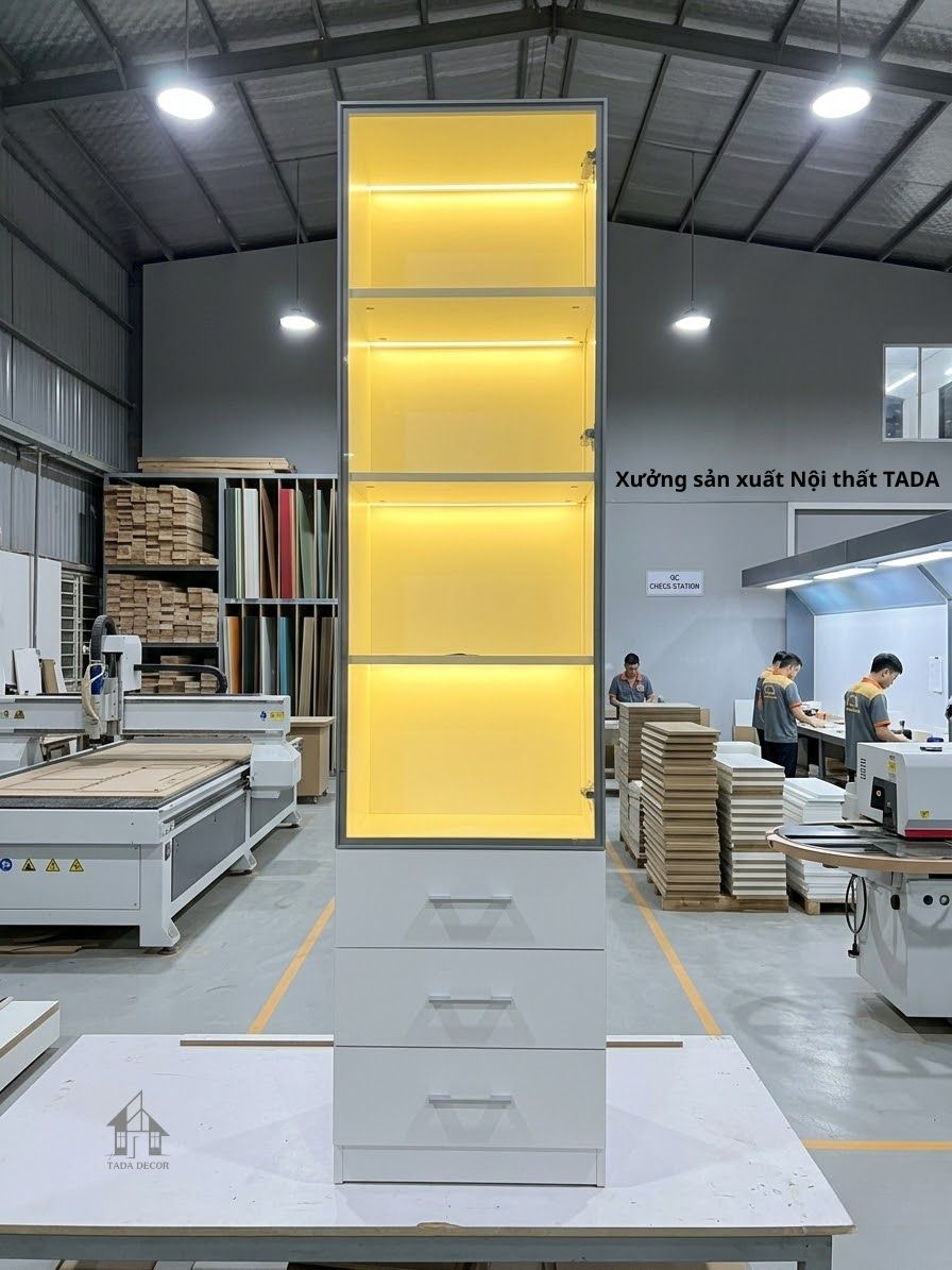 Mẫu tủ rượu đẹp hiện đại – Feedback công trình tủ rượu cánh kính sang trọng